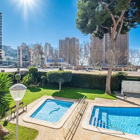 Albatros 2-6 Estudio Levante * ベニドルム