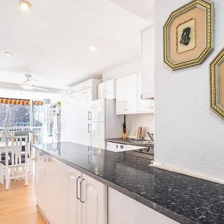 Albatros 2-6 Estudio Levante ベニドルム